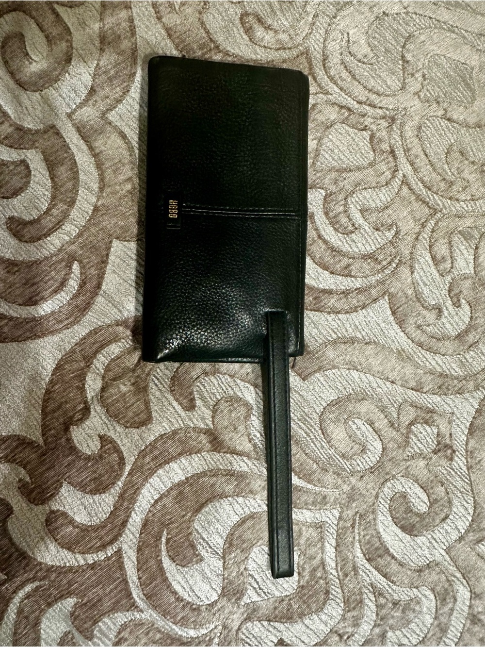 HOBO Black Pebbled Leather Clutch Wallet - Picture 2 of 3